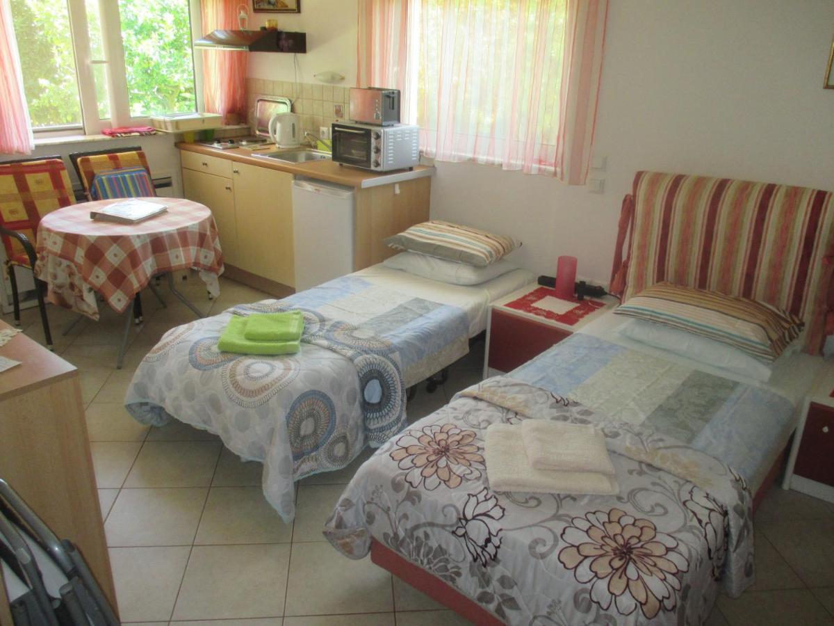 Villa Verde Apart-Hotel Néa Mákri المظهر الخارجي الصورة