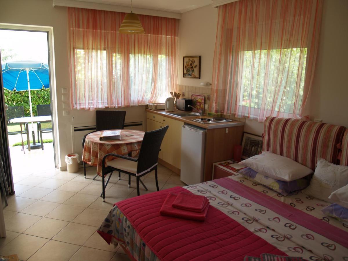 Villa Verde Apart-Hotel Néa Mákri المظهر الخارجي الصورة