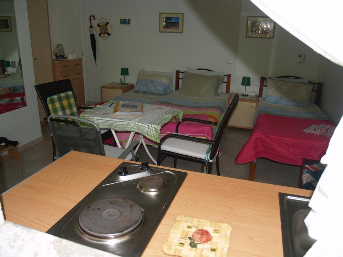 Villa Verde Apart-Hotel Néa Mákri المظهر الخارجي الصورة